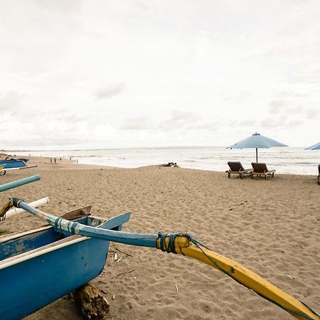 Nelayan Beach Resort By Kts Bali Canggu  Exterior photo
